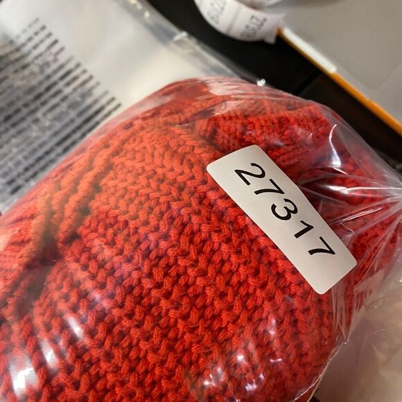 5/$45 Divided Sweater Pullover Women M Medium Red Knit Crew Neck Long Sleeve - Picture 10 of 10